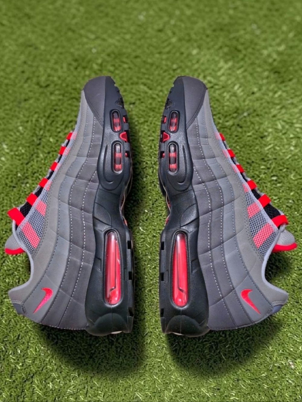 Nike Air Max 95 OG Solar Red White Granite Mens Size 12 AT2865-100